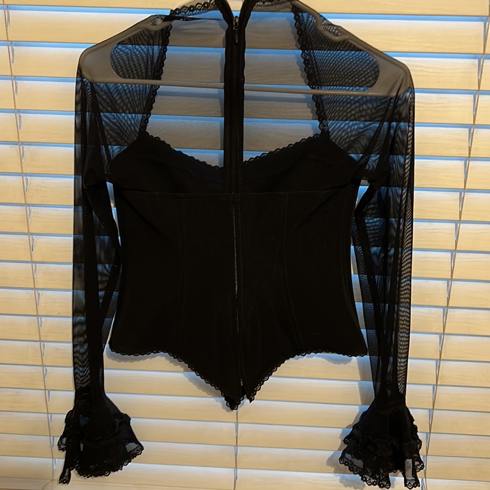 Joseph Ribkoff basque style top - Picture 2 of 4